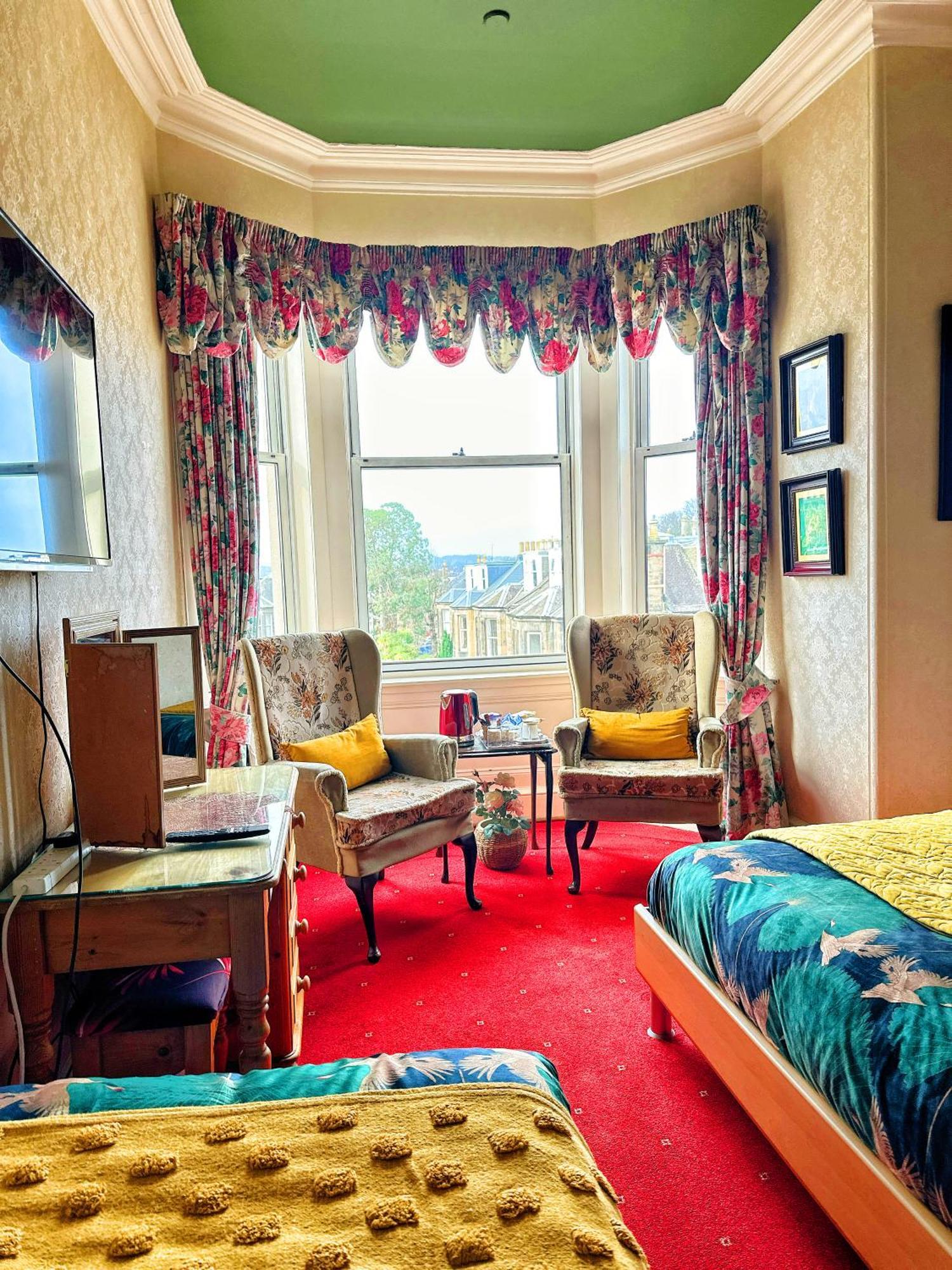 Rosehall Affittacamere 3*